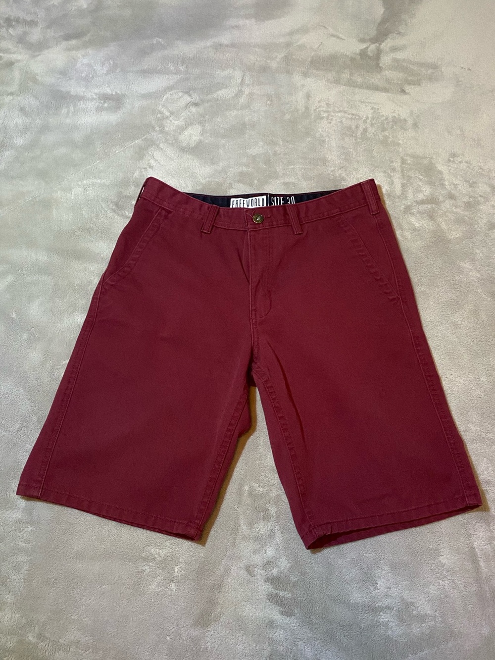 Free World Burgundy Maroon Chino Men’s Shorts Casual 30”